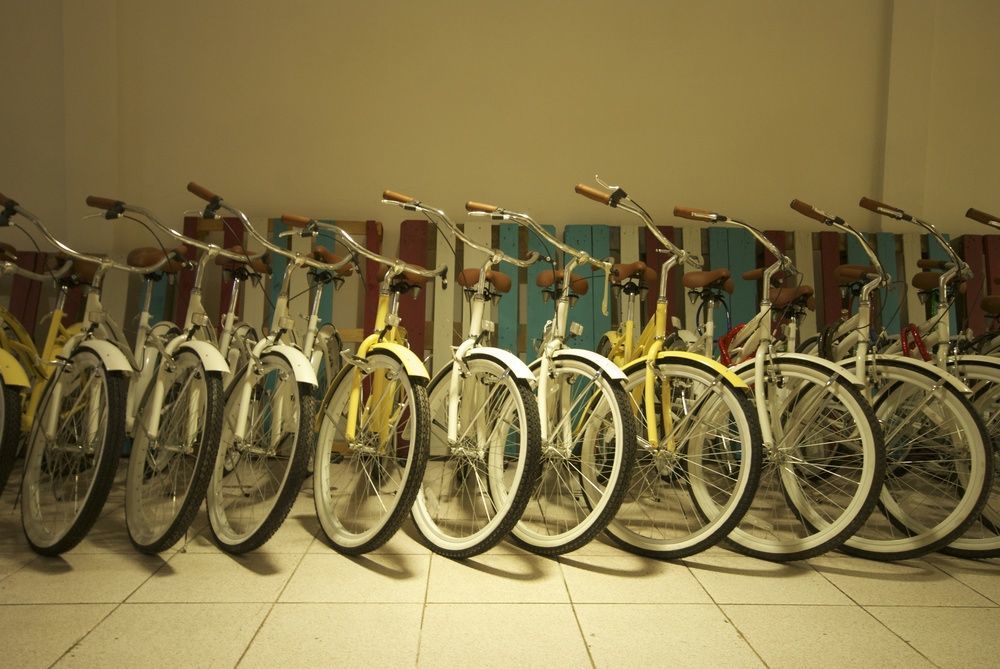 Bed & Bike Barcelona Hostel Exterior photo